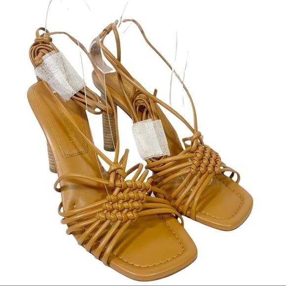 Tamara Mellon Dream Weaver Heels Size 40.5 NEW - Picture 4 of 11